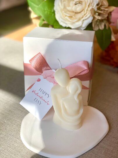 Cuddling Couple Candle — Romantic Sculptural Soy Wax, Handmade in USA